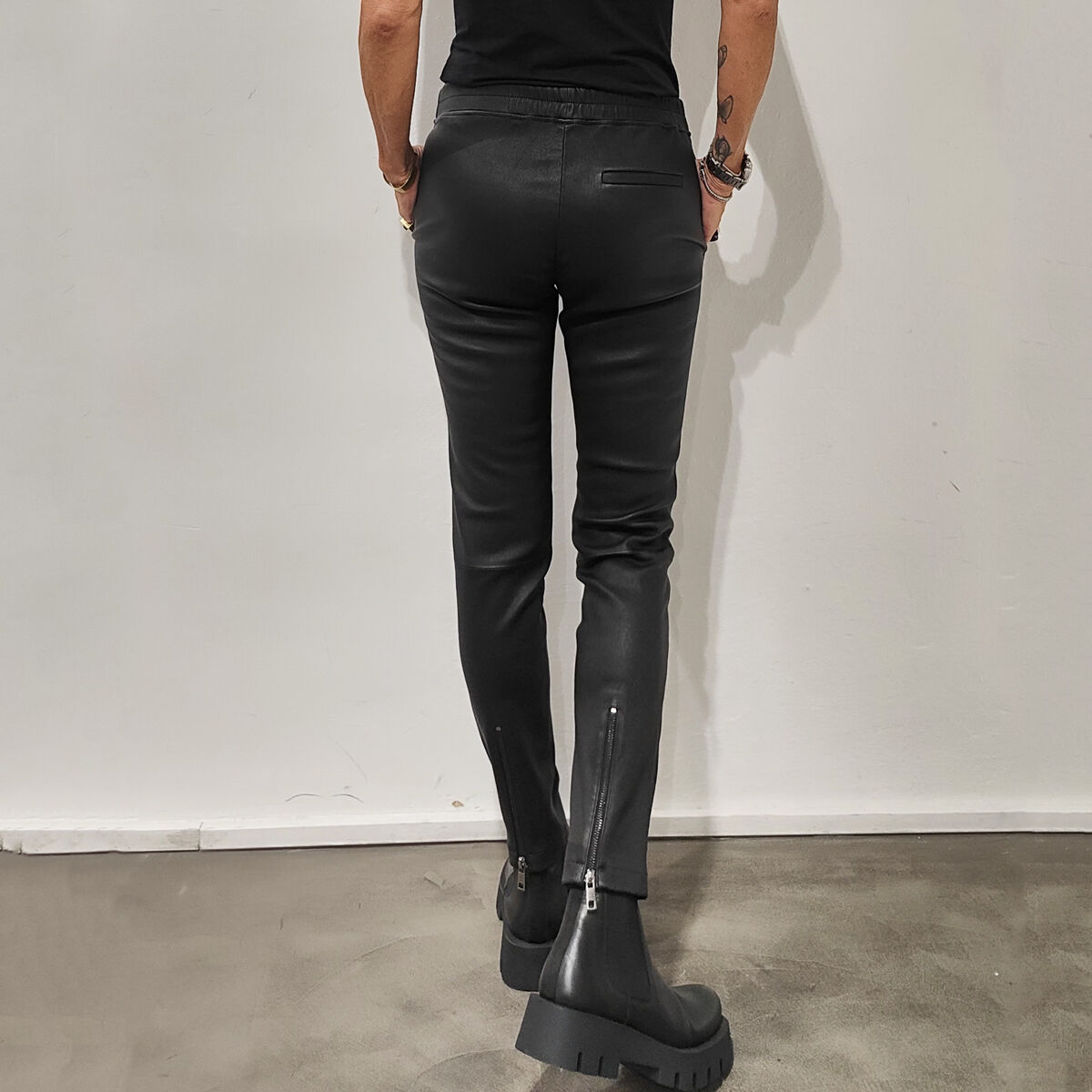 Buy Exclusive Hudson Leather Trousers  16 products  FASHIOLAin